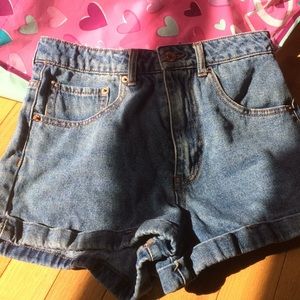 Forever 21 Los Angeles denim shorts